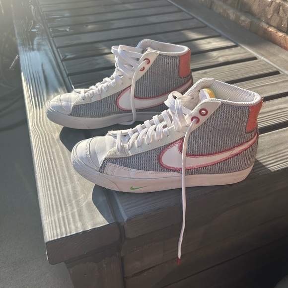 Nike | Shoes | Nike Red And Gray Hightop Sneakers With  display picture 2